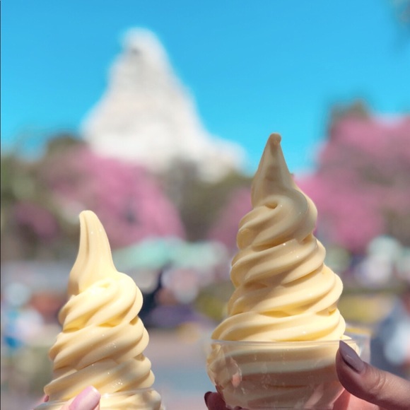 Meet your Posher, Karen - Picture 1 of 1